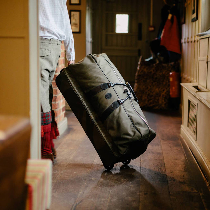 The Shoot Bag on Wheels